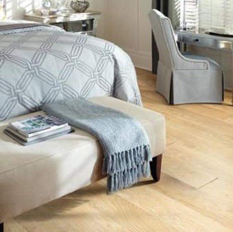 Southland Floors Product Swatch - Dawn Oak - Glacier Ridge